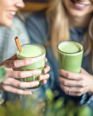 💚 BIO Matcha Tea Latte – krémová energia v každom dúšku Spojenie jemného mlieka, trstinového cukru a pravej japonskej...